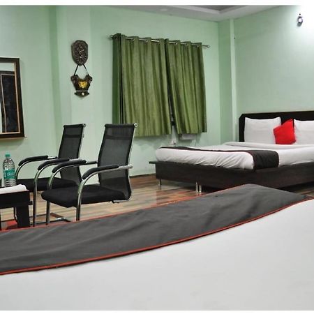 Hotel Atrium Inn Rishīkesh Exterior foto