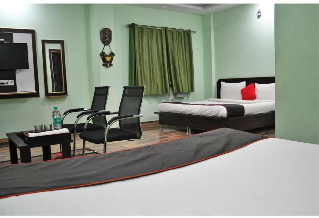 Hotel Atrium Inn Rishīkesh Exterior foto